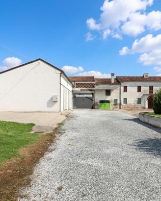 RUSTICO A CASTELBELFORTE