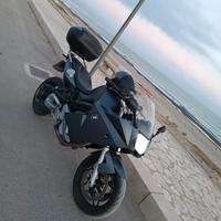 BMW F800 st