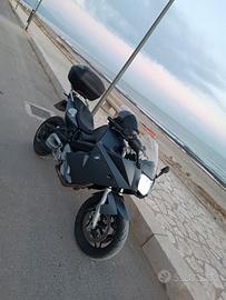 BMW F800 st