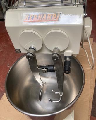 Impastatrice professionale bracci tuffanti