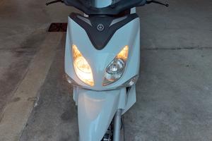 Xcity 250 Yamaha 
