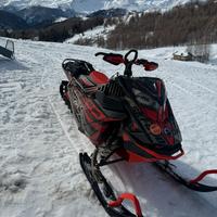 Motoslitta Sky-Doo 850 Turbo