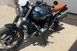 BMW R NINE T