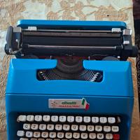 Macchina da scrivere Olivetti