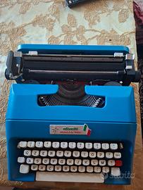 Macchina da scrivere Olivetti