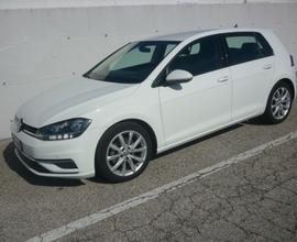 Volkswagen Golf 1.6 TDI 115 CV 5p. Highline BlueMo