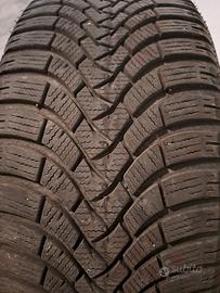 Gomme invernali 215/50 R17