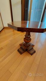 Tavolino in legno ottagonale 