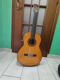 Yamaha C70 chitarra Classica + Metronomo