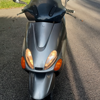 Scooter Yamaha skyliner 150