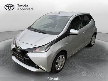 Toyota Aygo 1.0 VVT-i x-play TSS