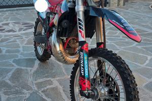 GasGas EC 300 2022 – SOLO 27 ORE – PARI AL NUOVO