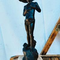 Statua in bronzo firmata Varlese originale antica.