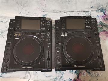Coppia Pioneer CDJ 2000 (no nexus)