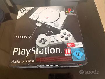 Playstation Classic Praticamente nuova 2 Joypad