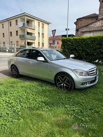 MERCEDES Classe C (W/S204) - 2007