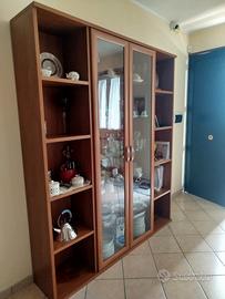 Due mobili salotto tenuti in maniera maniacale 