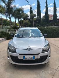 Renault Megane Mégane 1.5 dCi 110CV EDC Attractive