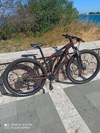 Giant Talon 1