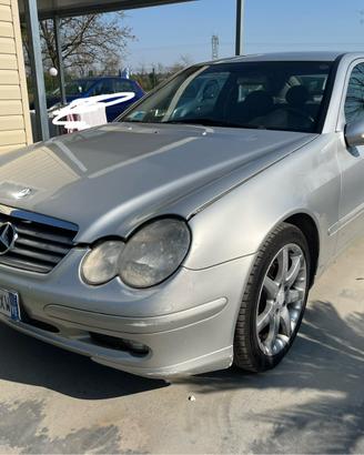 Mercedes-benz classe C220 SportCoupé CDI avantgard