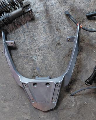 staffa posteriore portabaule kymco people 300 gt