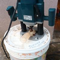 Fresatrice verticale "BOSCH"