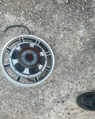 Ruota motore elettrico