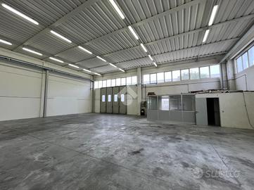 CAPANNONE A TEZZE SUL BRENTA