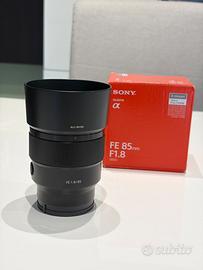 Sony FE 85mm f/1.8 (SEL85F18) - Pari al nuovo