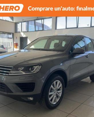 VOLKSWAGEN Touareg PF03698