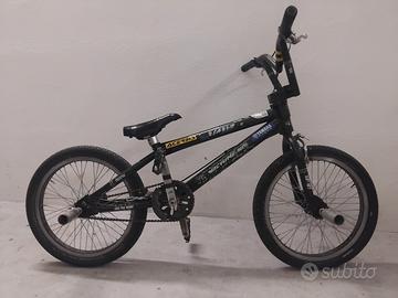 bicicletta bmx