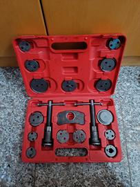 Kit arretratori pistoncini freno auto