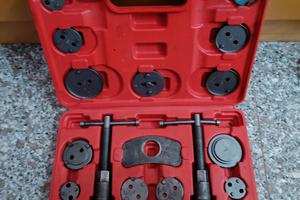 Kit arretratori pistoncini freno auto