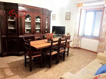 Appartamento di 143 m² con 4 locali a Montevarchi