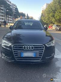 AUDI A3 SPORTBACK AMBITION 2.0  184CV QUATTRO 2015