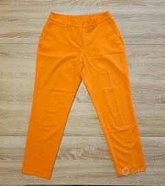 Pantaloni donna