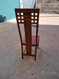 Sedie in legno massello origine Thailandia.