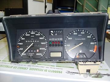 Quadri strumenti digitali e manometri per Golf