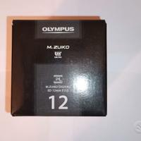 Olympus 12 f 2.0 m4/3