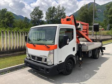 Piattaforma elevabile