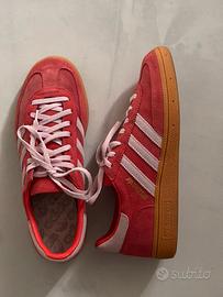 Snickers Adidas modello Samba