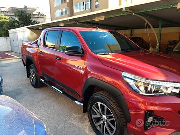 Toyota Hilux 2.4 DAD 4x4 DC Executive +MY19 