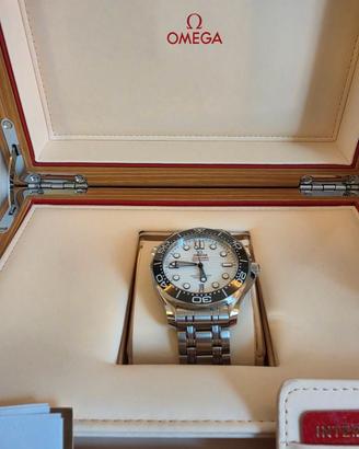 OMEGA SEAMASTER DIVER 300