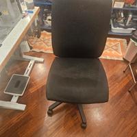 Sedia con ruote da scrivania