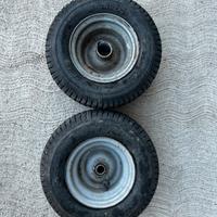 Gomme per trattorino tagliaerba