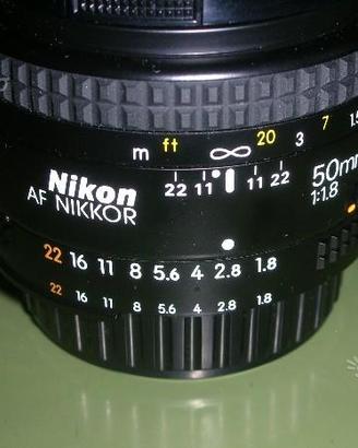 Nikon nikkor 50 mm 1.8 AF made japan