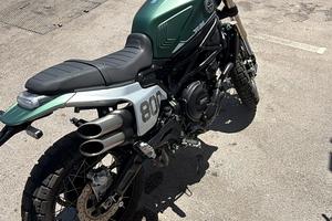 Benelli leoncino 800 trail