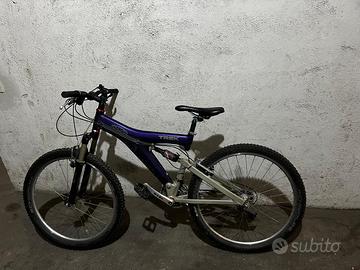 Trek Y11 Carbonio OCLV (1997) - vintage