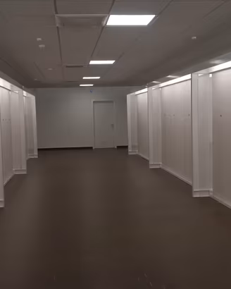 Struttura espositore quadri modulare