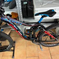 Giant DH Glory taglia S